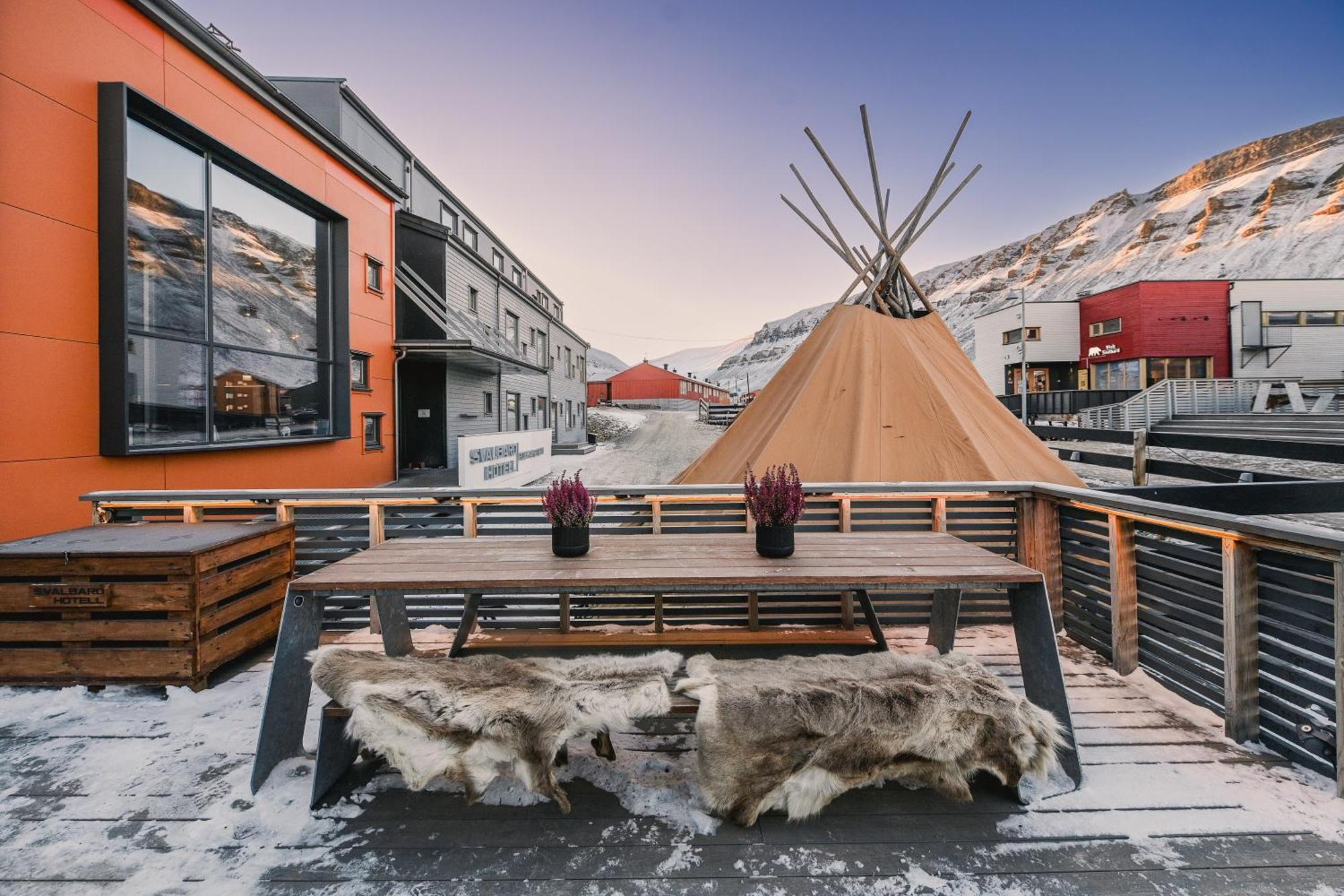 Svalbard Hotell | Polfareren Longyearbyen Eksteriør billede