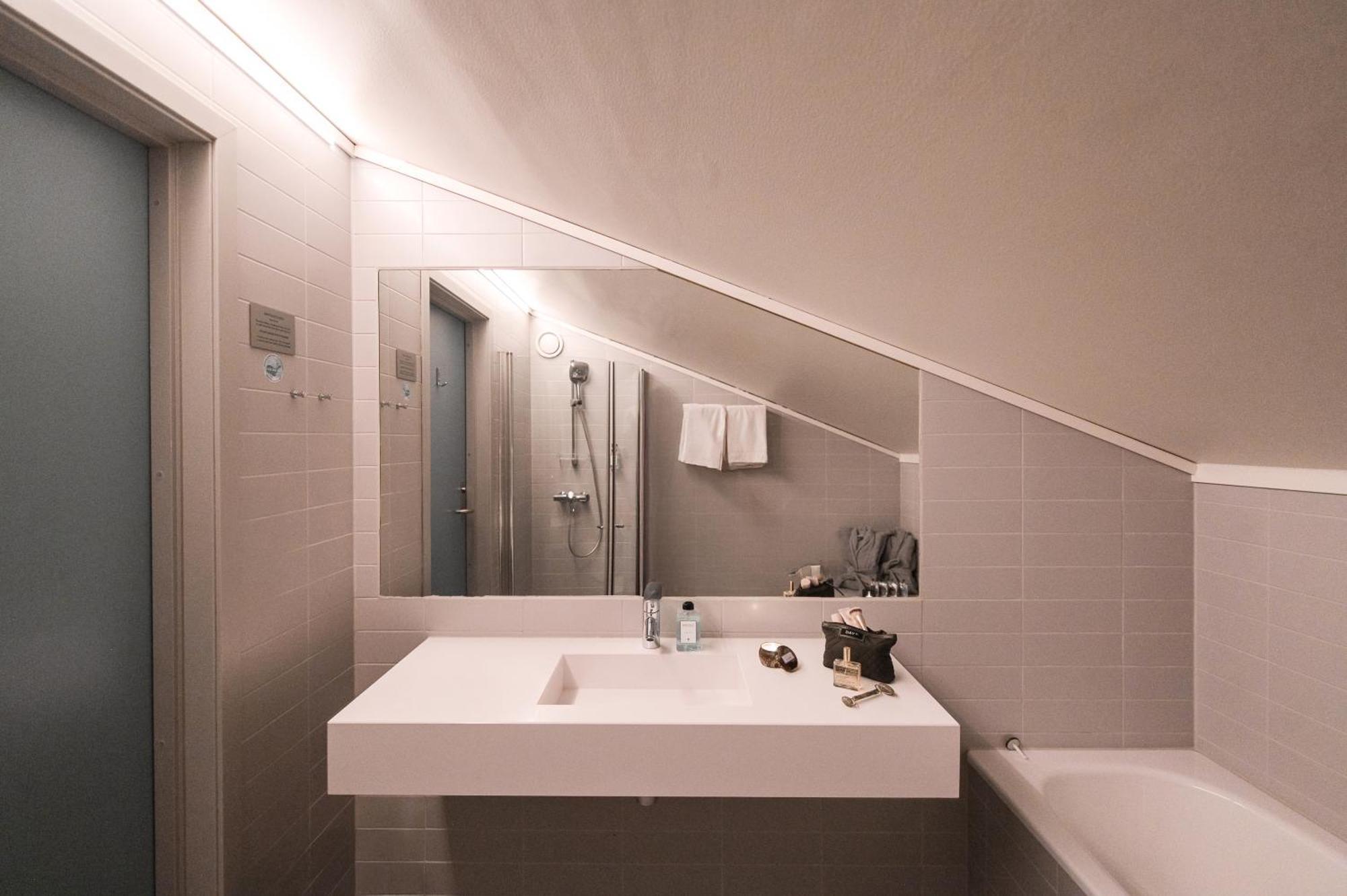 Svalbard Hotell | Polfareren Longyearbyen Eksteriør billede