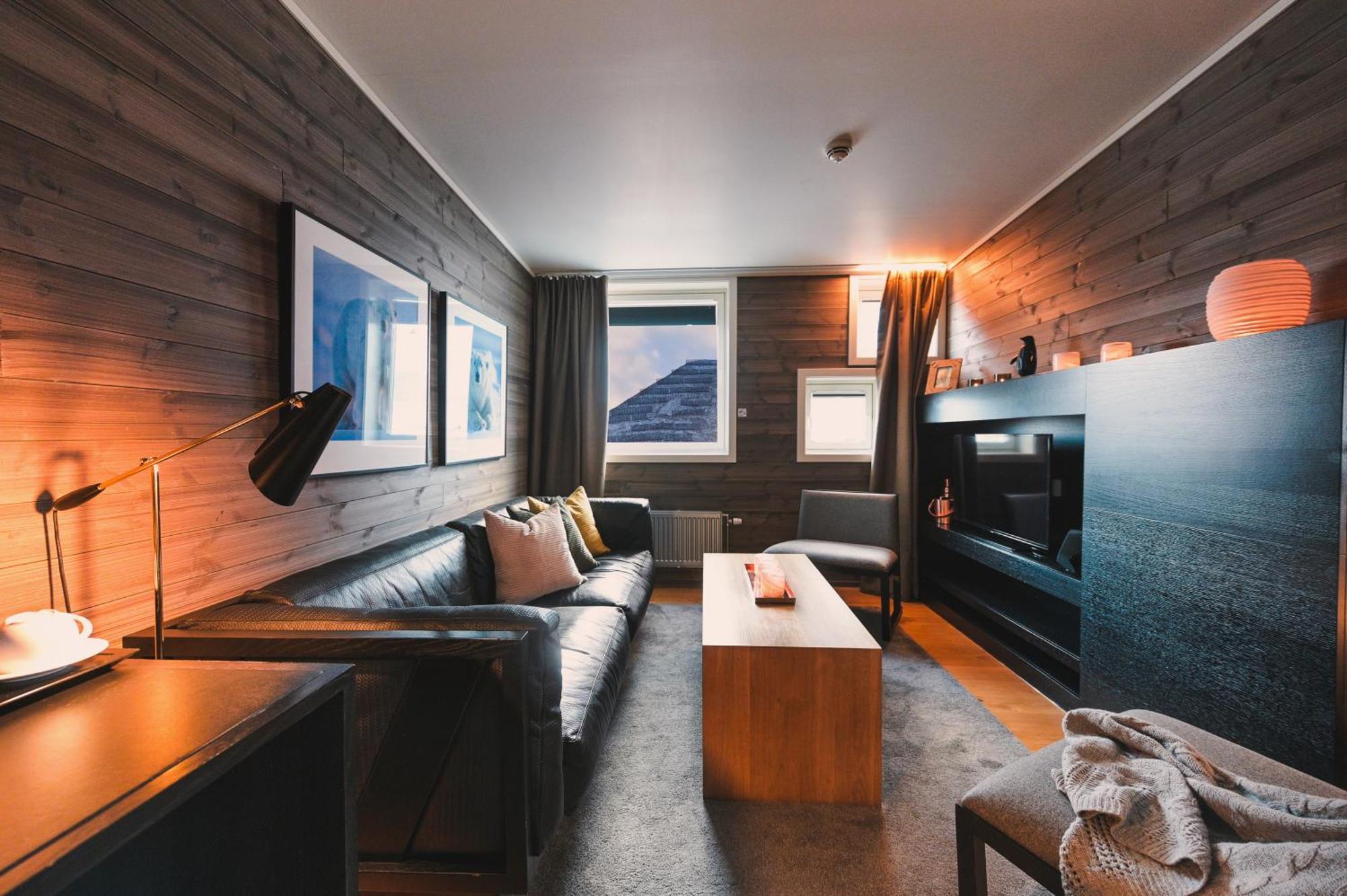 Svalbard Hotell | Polfareren Longyearbyen Eksteriør billede