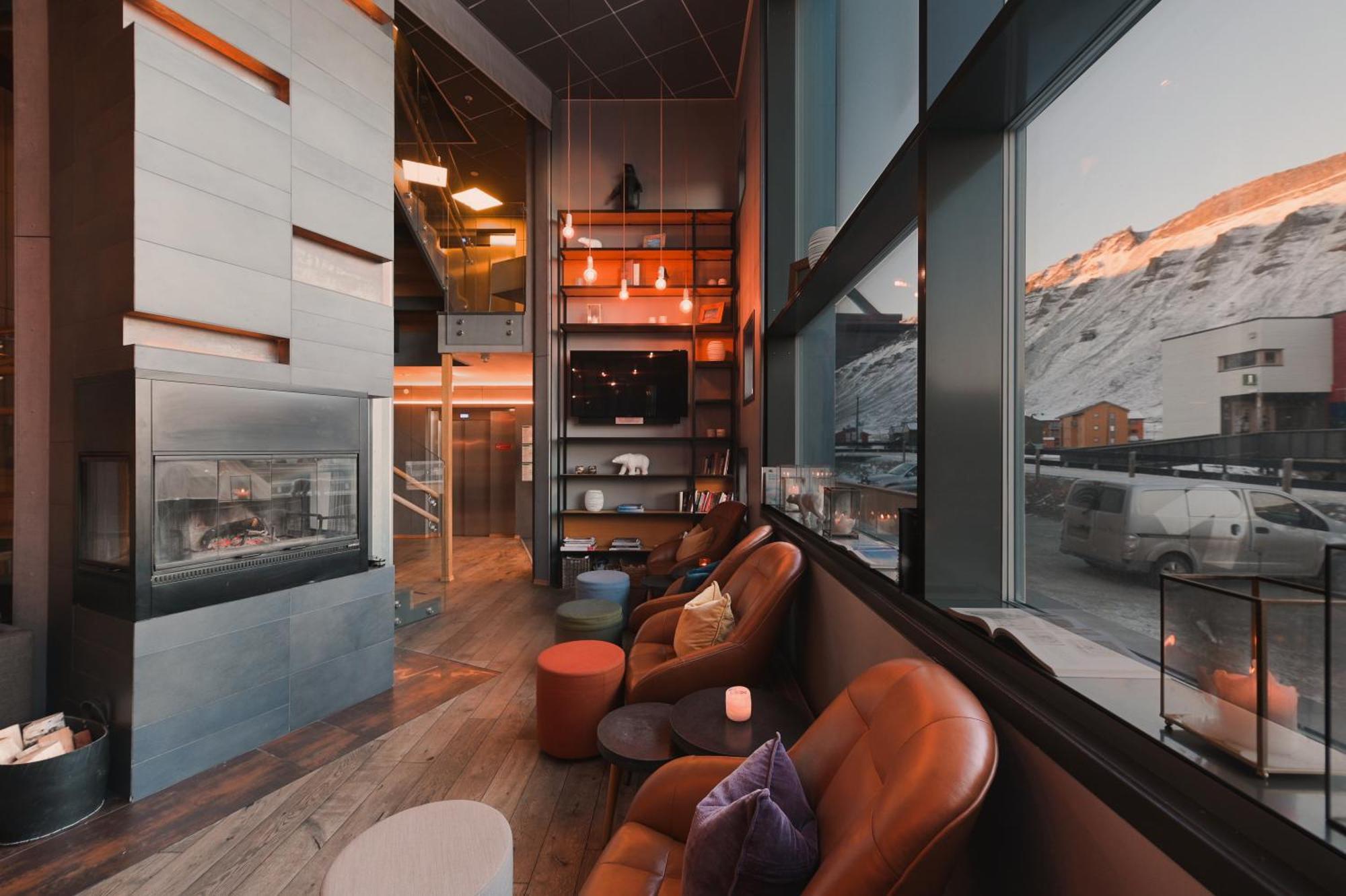 Svalbard Hotell | Polfareren Longyearbyen Eksteriør billede